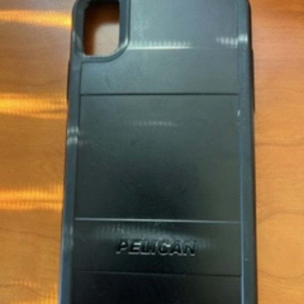 Voyager Case for Apple iPhone XR - Black: USED